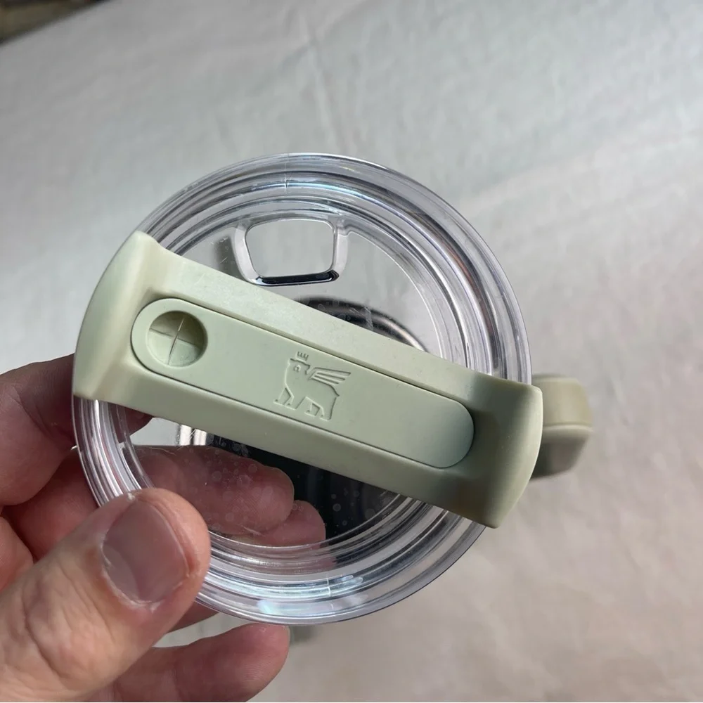 Stanley 40 oz Tumbler Hearth & Hand Magnolia LIMITED EDITION Serene Green - Picture 11 of 11